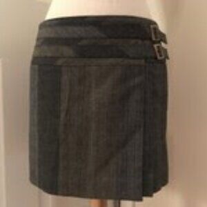 Karen Millen Grey Plaid Pleated Buckle Skirt